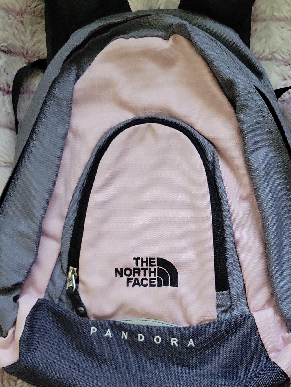 The North Face Pandora Backpack Pink Gray Black Daypack School Travel Hiking Y2K - Picture 4 of 15